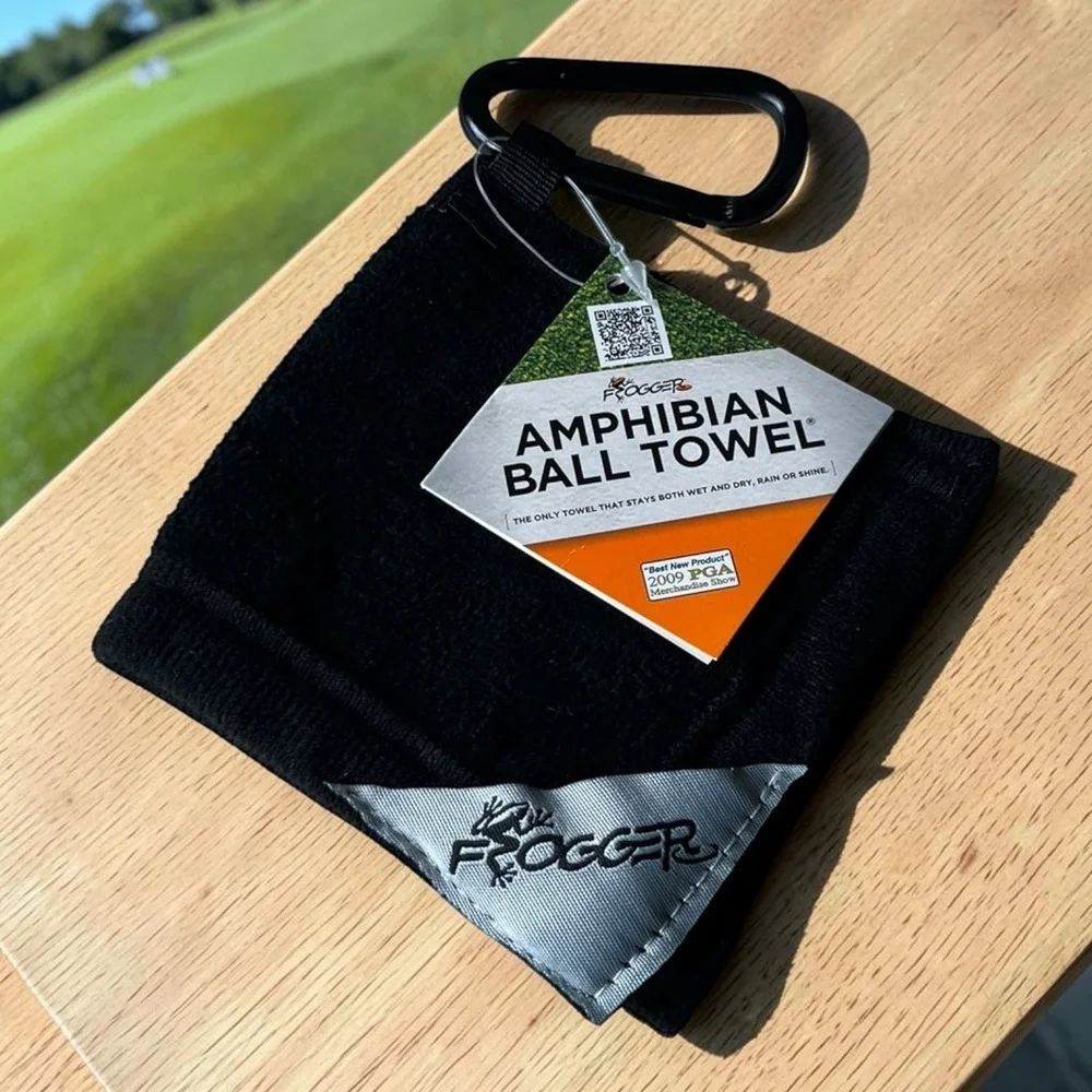 Frogger Golf Ball Balls Towel Amphibian Cleaner Clip Black Golfing